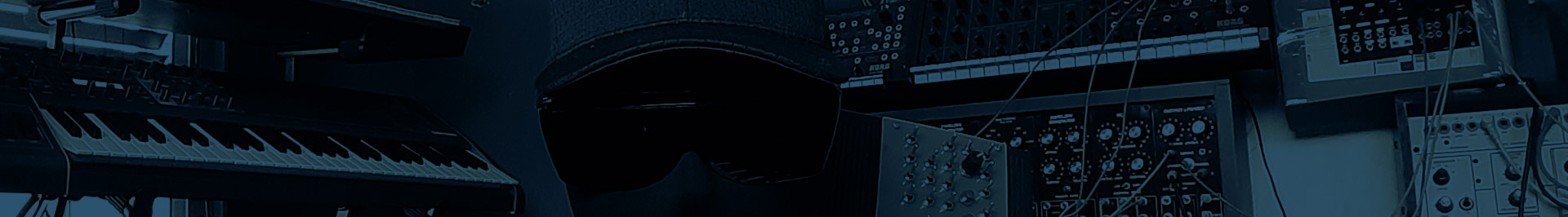 f-115 Records - Photo by Tina Rataj-Berard on Unsplash